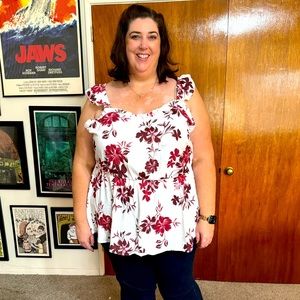 Bloomchic 28W, 5X, tropical print flutter sleeve peplum top. NWT.